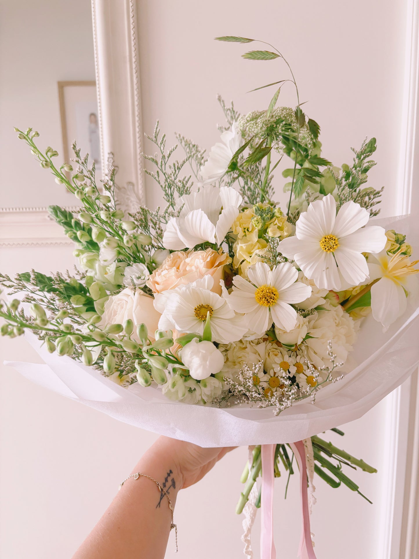 The Alice - Cream and white